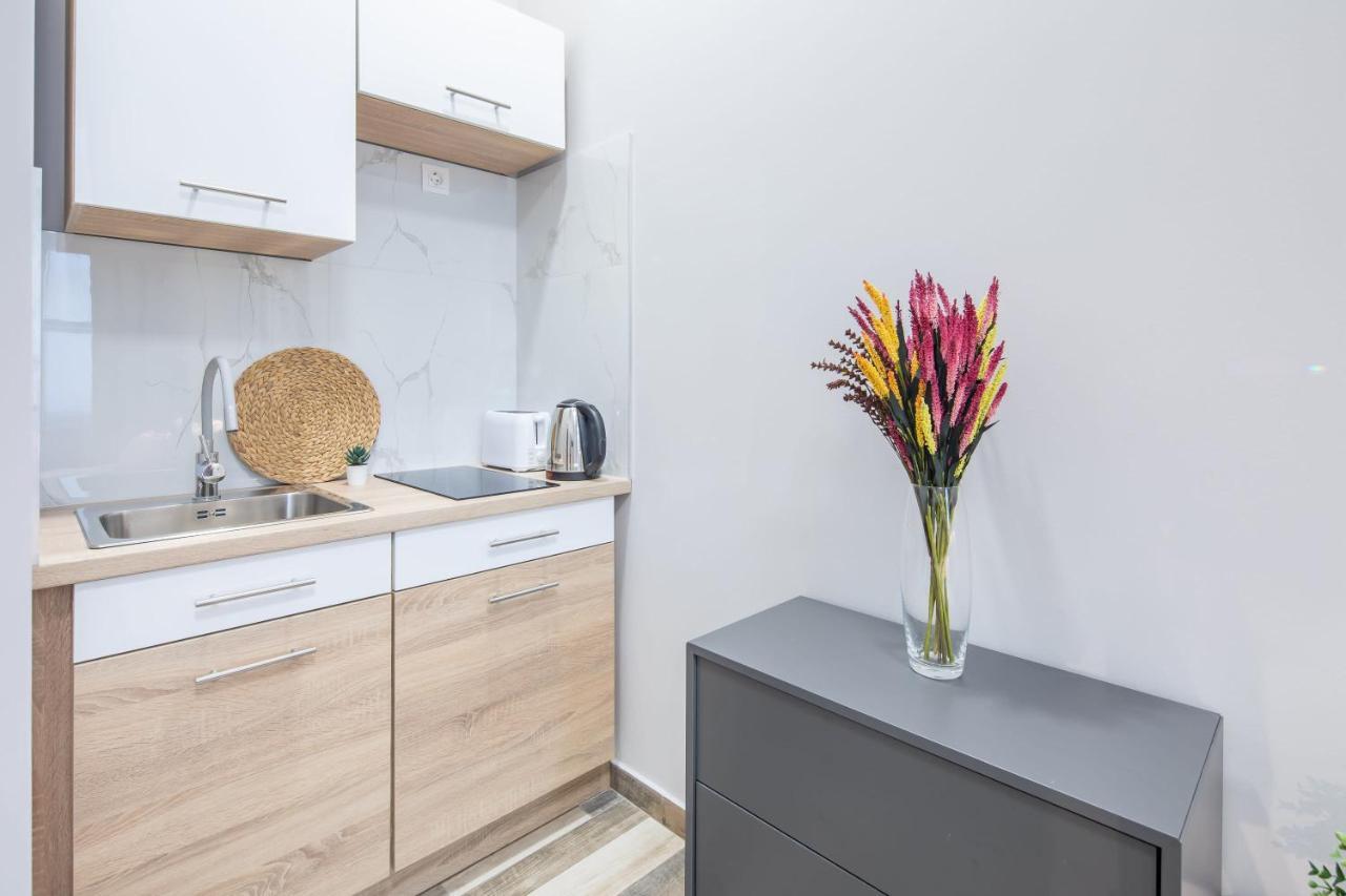 New - Central And Modern Studio Budapest Eksteriør billede